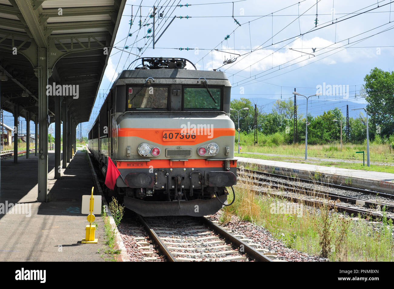 Classe BB7200 locomotiva elettrica a 407306 Latour-de-Carol, Pyrenees-Orientales, Occitanie, Francia Foto Stock