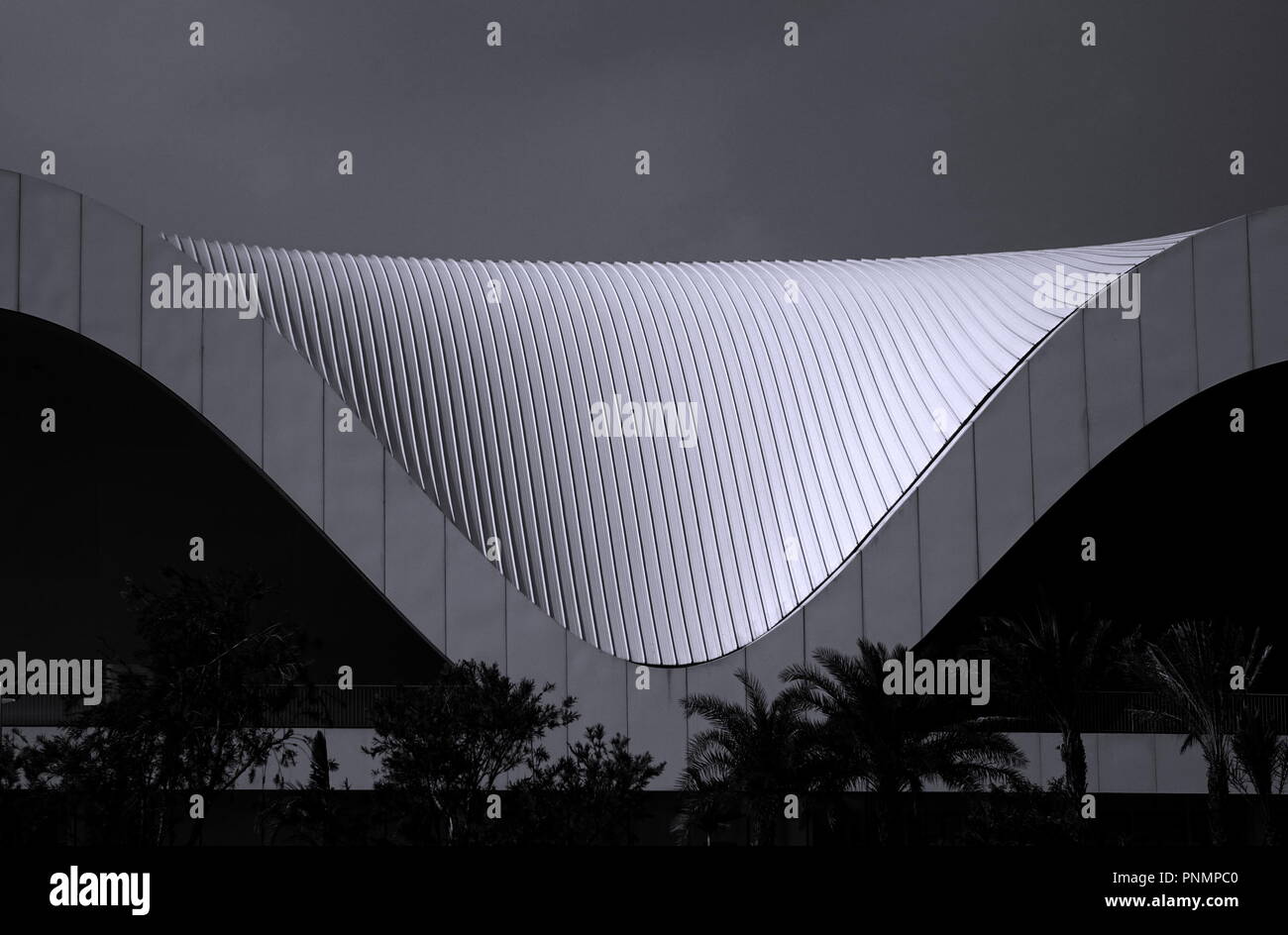 KAOHSIUNG, Taiwan - 5 Maggio 2018: vista dettagliata del recentemente completato il Centro Nazionale per le Arti dello Spettacolo si trova nel Weiwuying Metropolitan Foto Stock