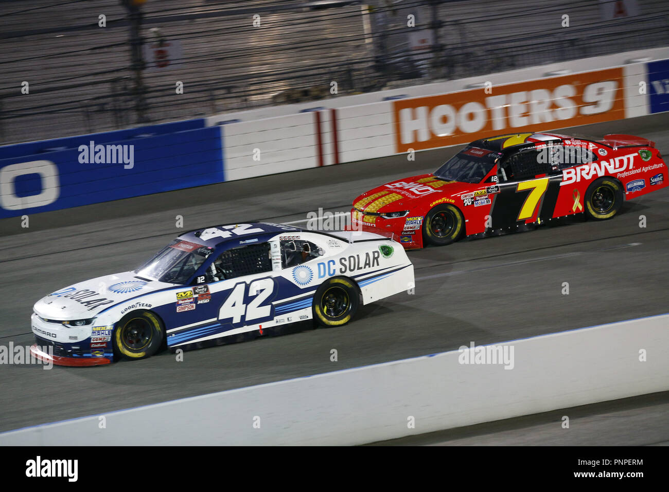 Richmond, Virginia, Stati Uniti d'America. Xxi Sep, 2018. Ross Chastain (42) battaglie per la posizione durante il Go Bowling 250 a Richmond Raceway in Richmond, Virginia. Credito: Chris Owens Asp Inc/ASP/ZUMA filo/Alamy Live News Foto Stock