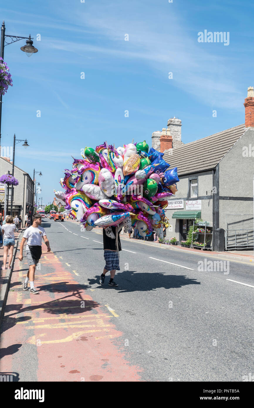 Abergele il carnevale e il destino 14 luglio 2018 sulla costa settentrionale del Galles Foto Stock