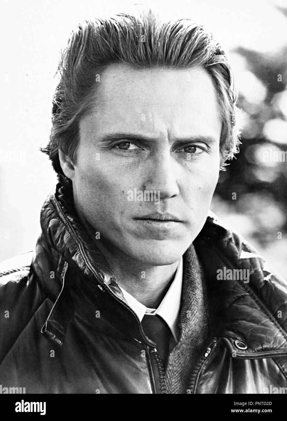 Pellicola originale titolo: I cani della guerra. Titolo italiano: i cani della guerra. Anno: 1981. Direttore: JOHN IRVIN. Stelle: Christopher Walken. Credito: United Artists / Album Foto Stock