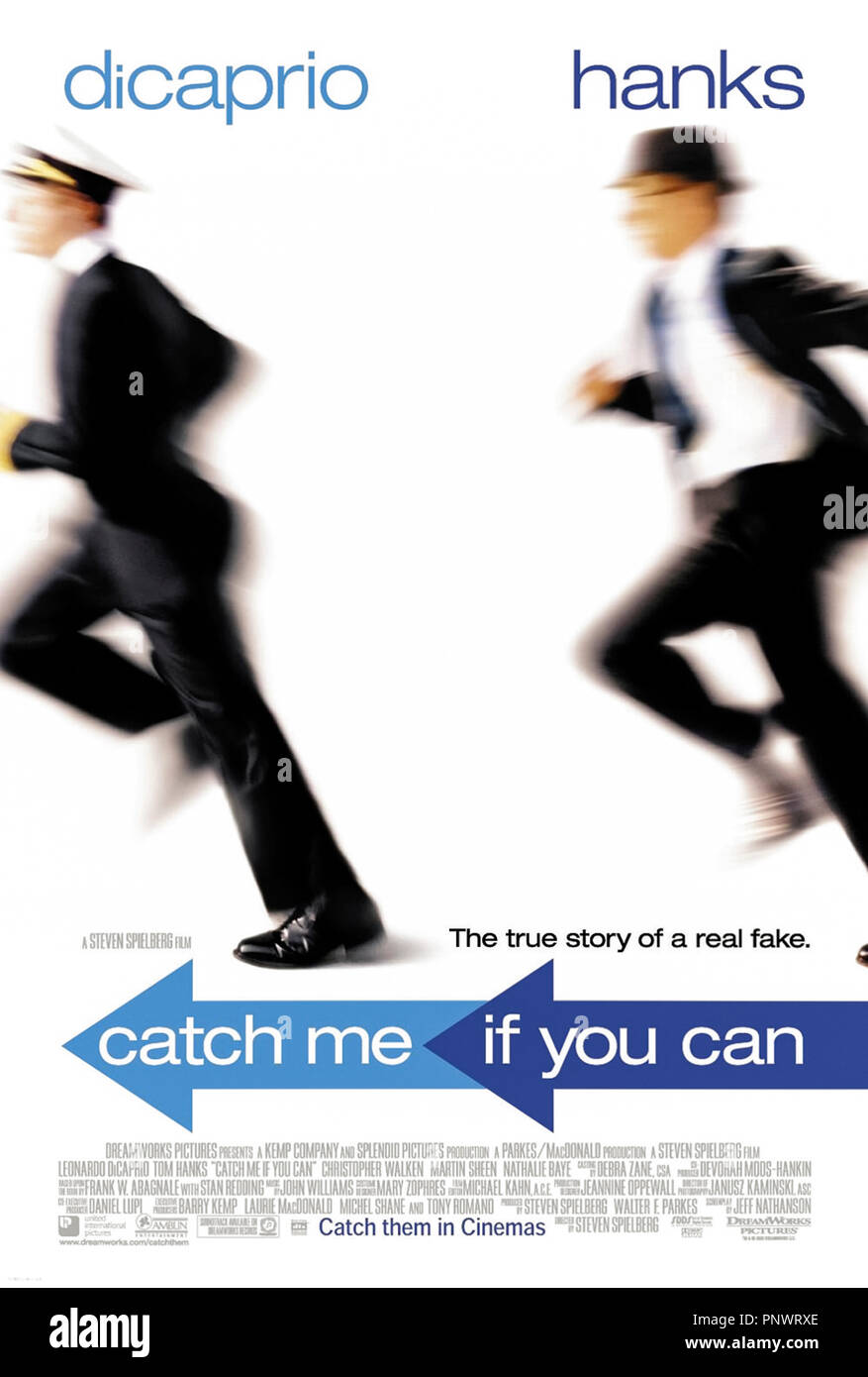 Catch Me se è possibile (2002) diretto da Steven Spielberg e interpretato da Leonardo DiCaprio, Tom Hanks, Christopher Walken e Martin Sheen. La vera storia di Frank Abagnale Jr. una fiducia trickster e truffatore e come agente FBI Carl Hanratty catturato lui. Foto Stock