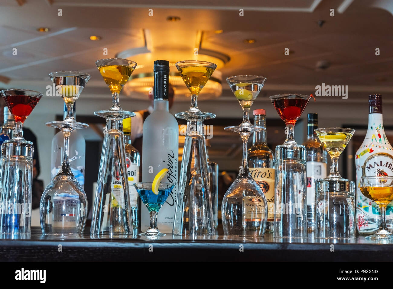 Bar Reception, Celebrity Millennium nave da crociera | Celebrity Cruises Foto Stock