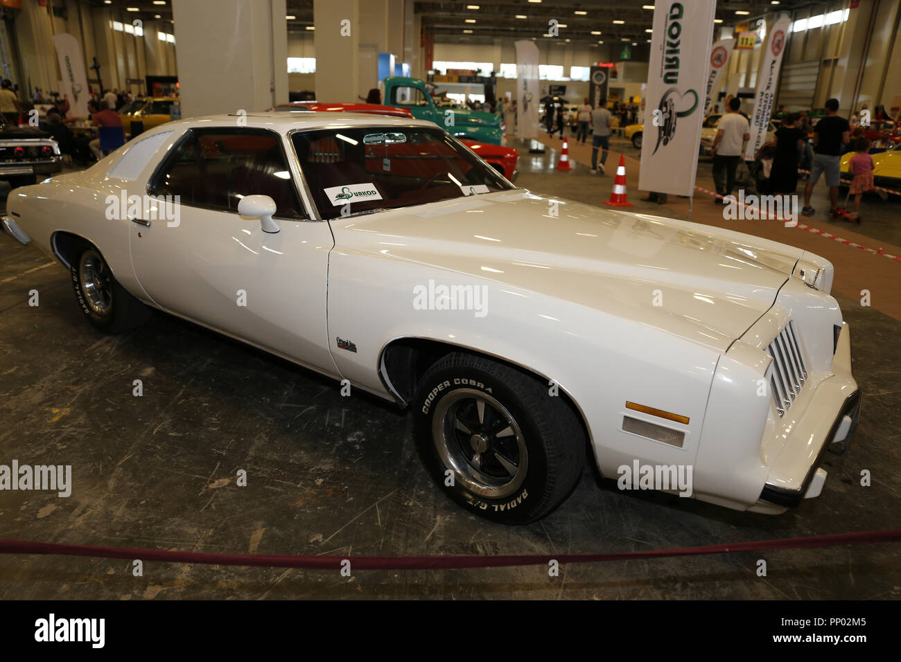 ISTANBUL, Turchia - Luglio 01, 2018: Pontiac Grand Am display a Istanbul Classic Festival di automobile Foto Stock