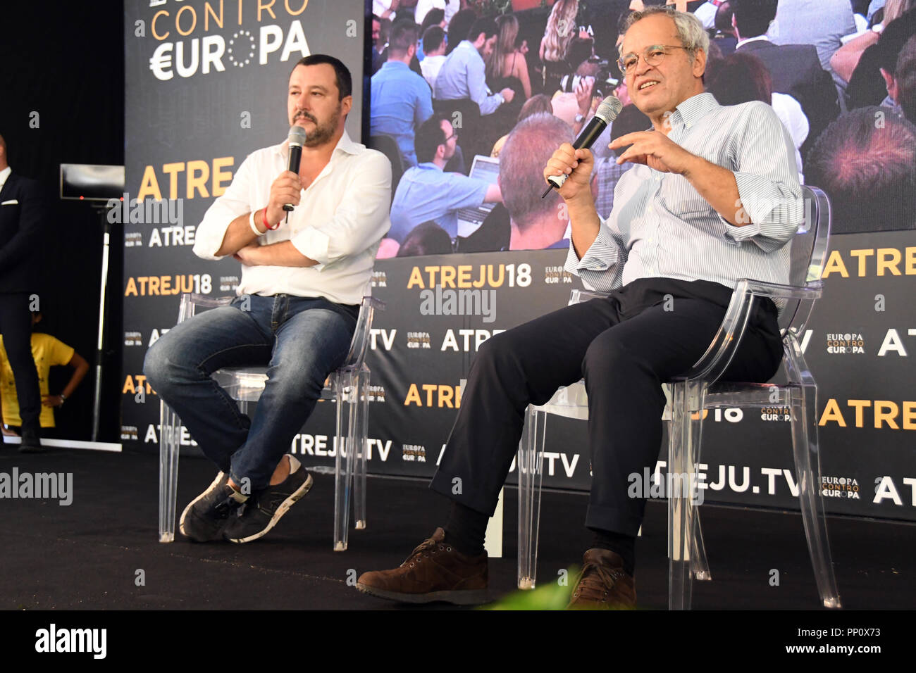 Roma, Italia. 22 Settembre 2018 - Isola Tiberina - Atreju18 ' EUROPA C. EUROPA ' 21° edizione Matteo Salvini e Enrico Mentana Credito: Giuseppe Andidero/Alamy Live News Foto Stock