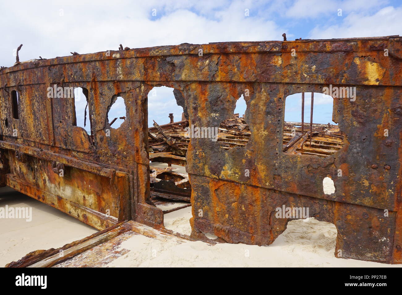 Close up Rusty Relitto della SS Maheno Foto Stock