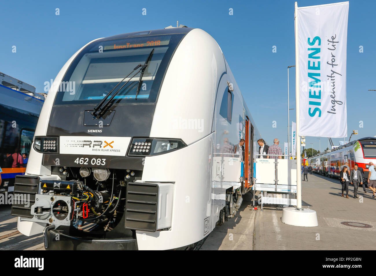 Siemens ha presentato la sua nuova Desiro HC per il Rhein-Ruhr-Express su Innotrans 2018 a Berlino. Foto Stock