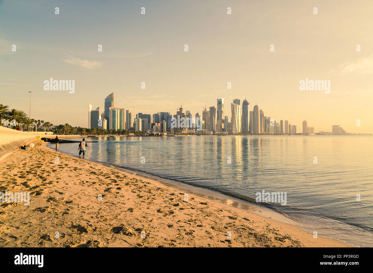 La città di Doha, la capitale del Qatar. Foto Stock