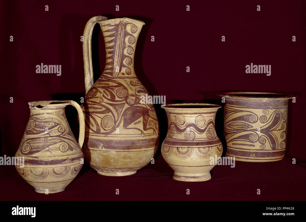 CERAMICA IBERICA - SIGLO III AC PROCEDENTE DE LA NECROPOLI DE CABECICO DEL TESORO EN VERDOLAY (MURCIA). Posizione: MUSEO ARQUEOLOGICO-COLECCION. MURCIA. Spagna. Foto Stock