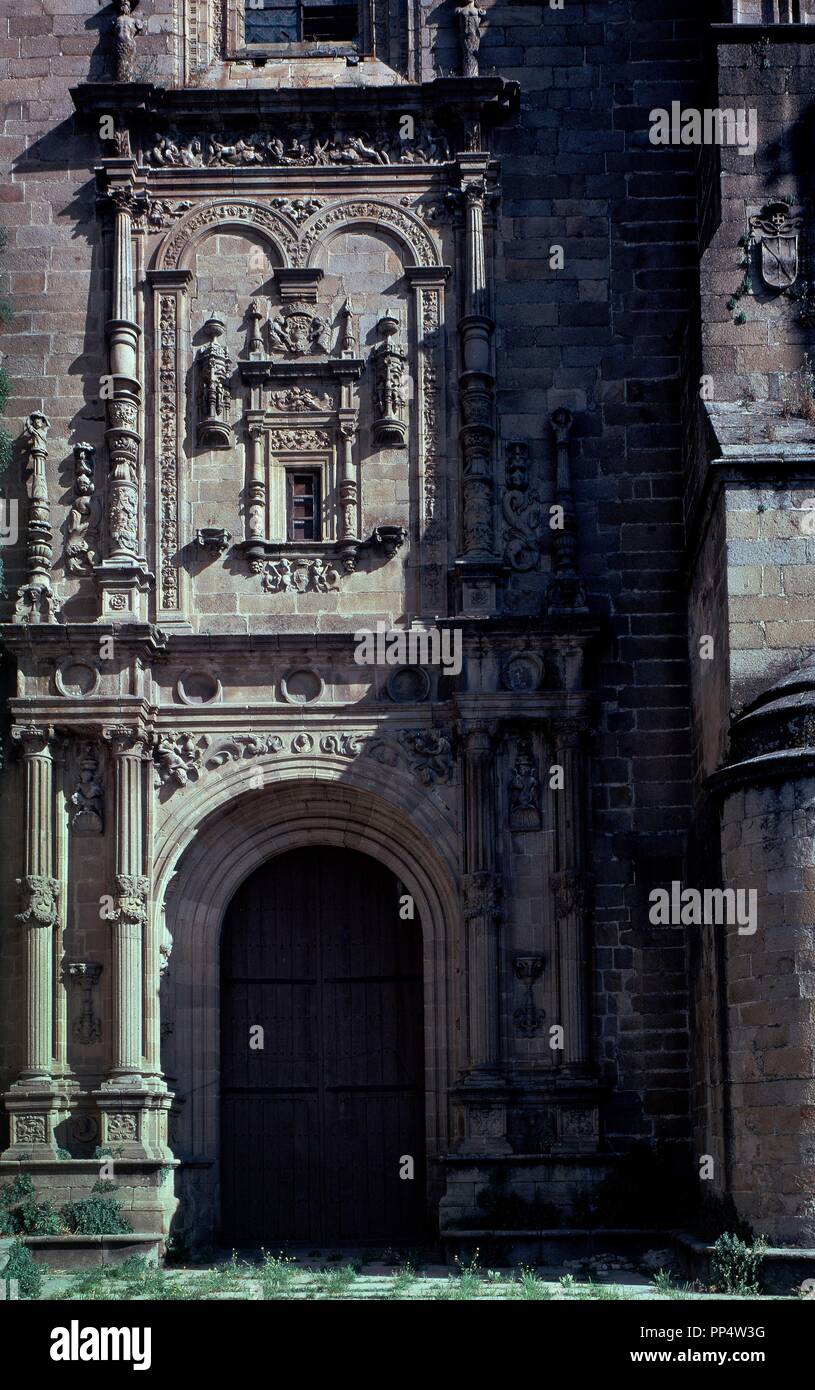 PUERTA DEL ENLOSADO - SIGLO XVI. Autore: Diego de Siloe. Posizione: Catedral Nueva. Plasencia. CACERES. Spagna. Foto Stock