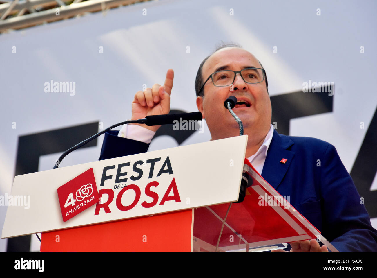 Gava, Barcelona, Spagna. 23 Sep, 2018. Il segretario del partito socialista di Catalogna (PSC) Miquel Iceta visto parlare durante la festa della rosa. Credito: Ramon Costa/SOPA Immagini/ZUMA filo/Alamy Live News Foto Stock