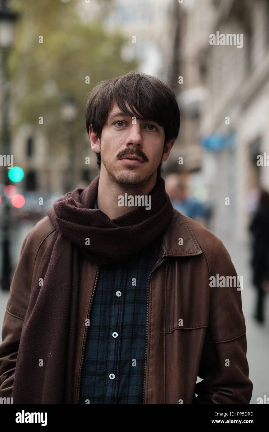 Pellicola originale titolo: MATARÓ AL PADRE. Titolo inglese: uccidendo il Padre. Anno: 2018. Direttore: MAR COLL. Stelle: MARCEL BORRÀS. Credito: ESCANDALO FILMS/MOVISTAR+ / Album Foto Stock