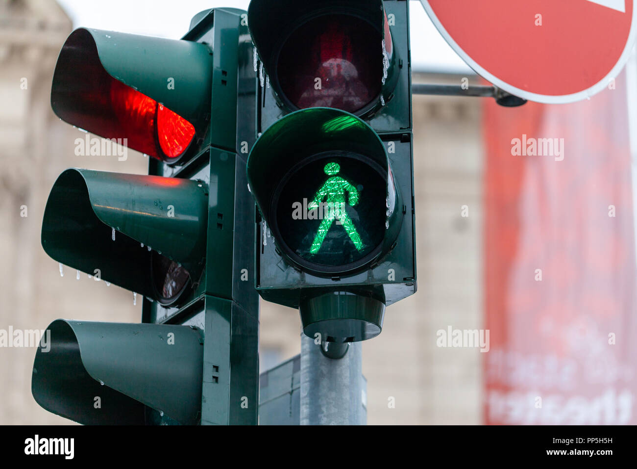Tedesco segno del traffico su strada di Norimberga, Germania Foto Stock