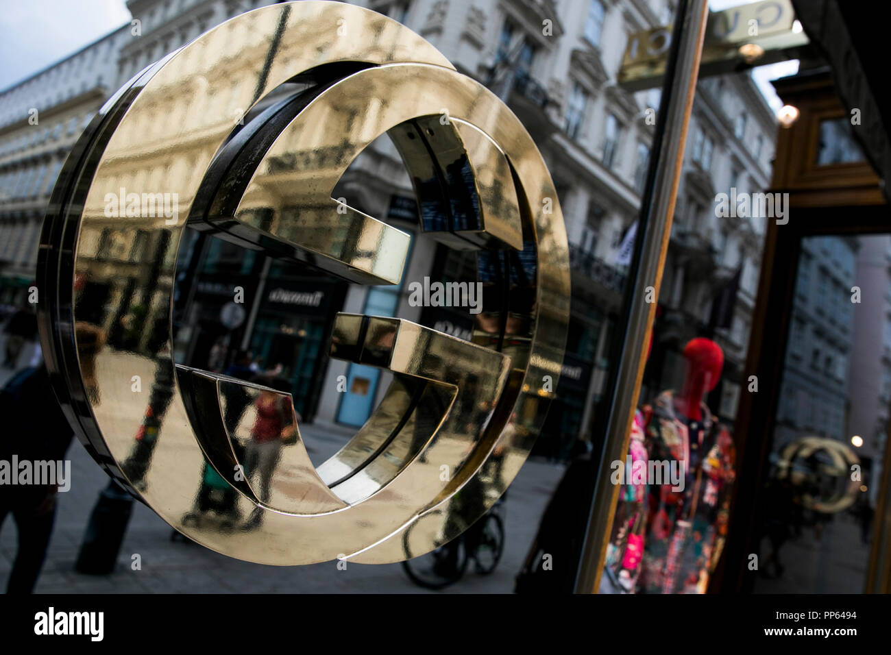 Un logo segno esterno di una Gucci store a Vienna il 4 settembre 2018 Foto Stock