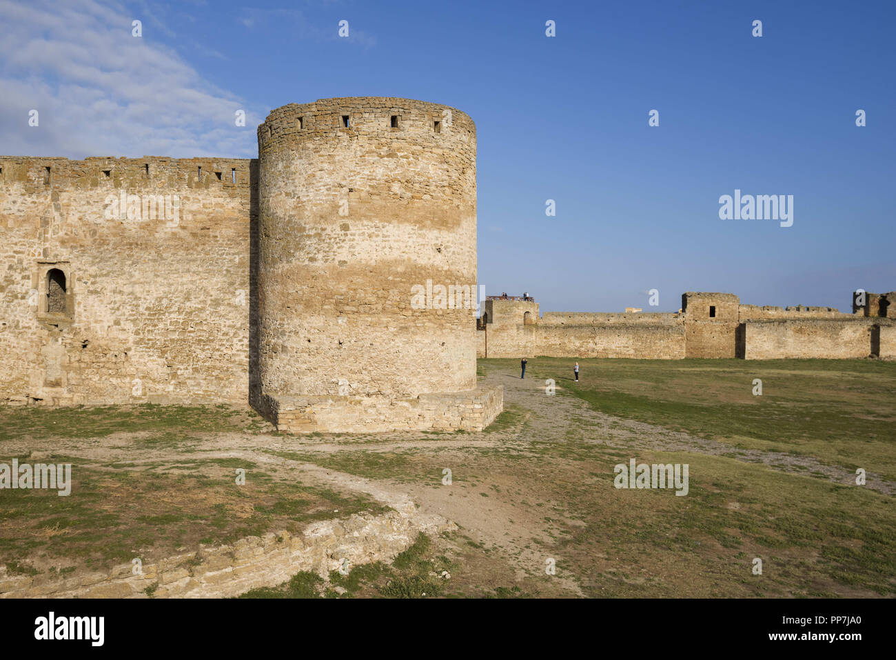 9 settembre 2018 - Belgorod-Dnestrovskiy, Ob Odessa, Ucraina, Europa - inattaccabile di mura difensive e towerh della fortezza Akkerman Credito: Andrey Nekrasov/ZUMA filo/Alamy Live News Foto Stock