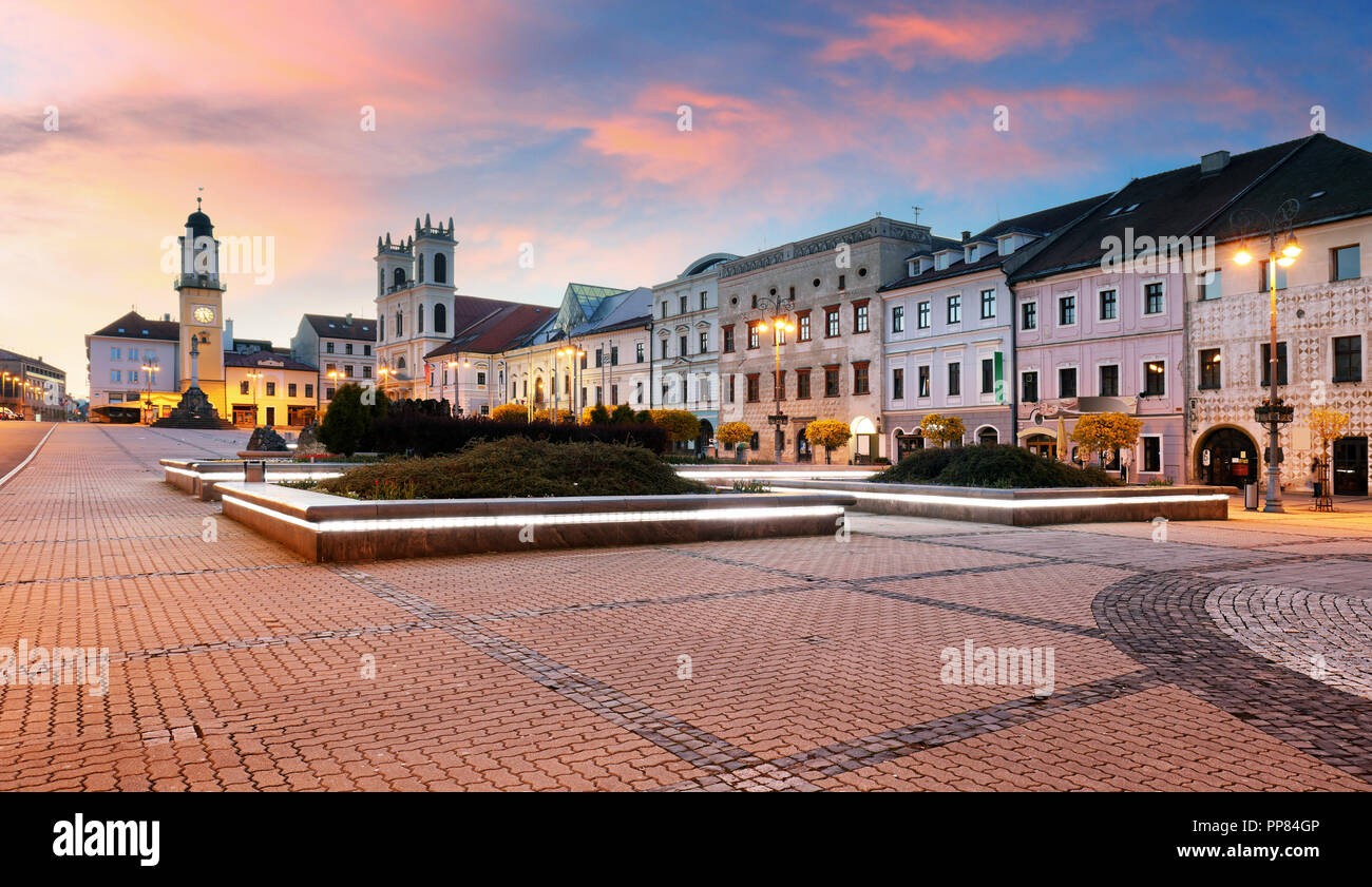 La Slovacchia, Banska Bystrica principale piazza SNP Foto Stock