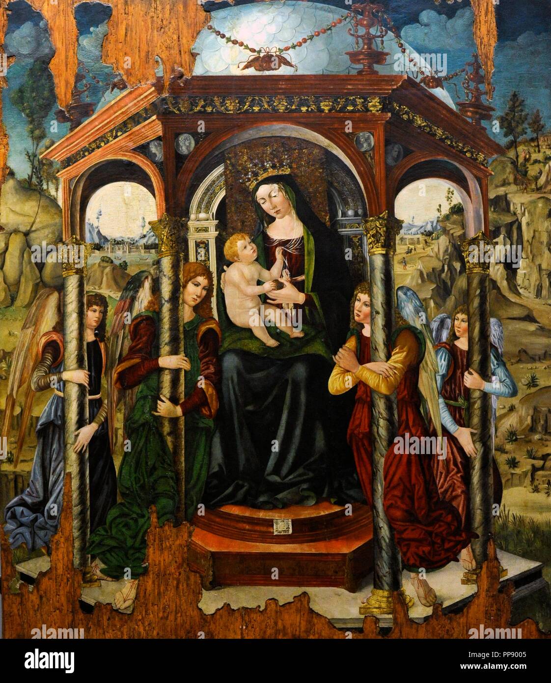 Protasio Crivelli (attivo in Campania, 1497-1506). Pittore italiano. Madonna con Bambino e Angeli, 1498. Collezione borbonica. Museo Nazionale di Capodimonte. Napoli. L'Italia. Foto Stock