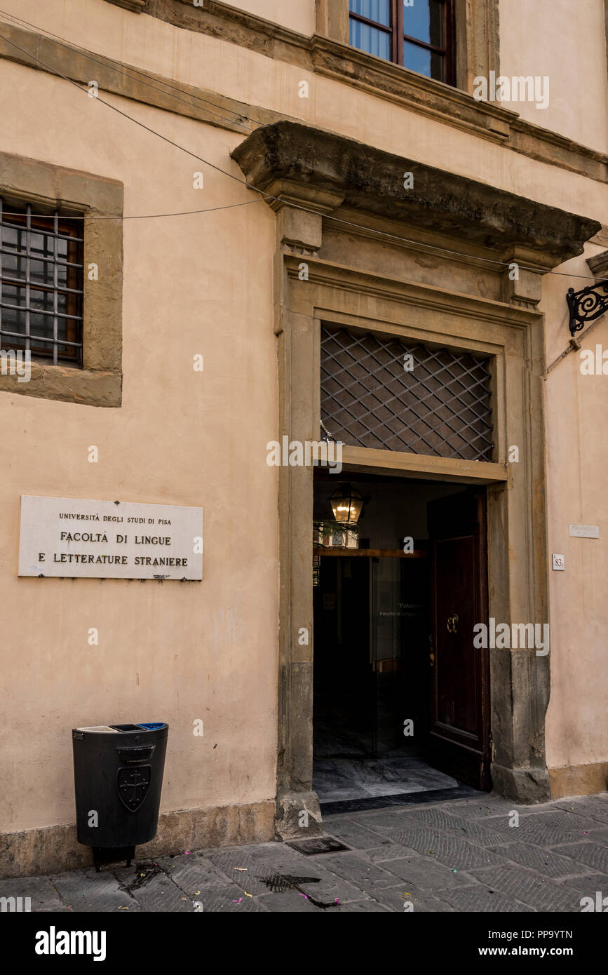 Lingue e Letterature Straniere facoltà di Università di Pisa, Pisa,  Toscana, Italia Foto stock - Alamy