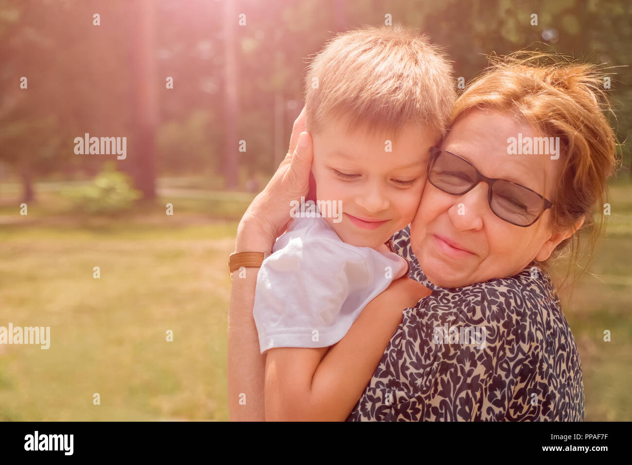 Happy family concept. Generazione collegamento collegamento di generazione Foto Stock