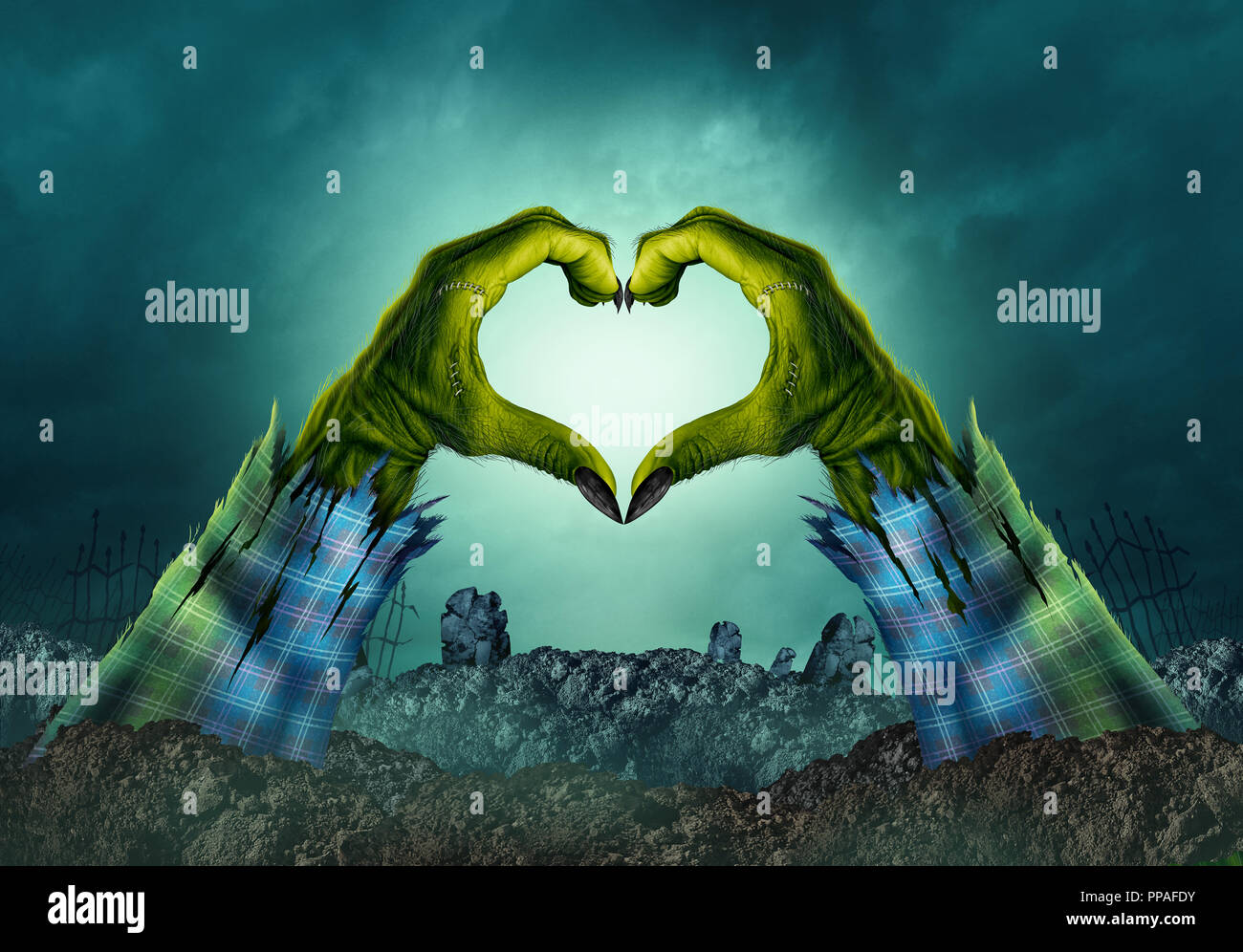 Zombie monster mano sullo sfondo di cuore in una notte creepy cimitero come halloween bracci verde emergente da un cimitero tomba. Foto Stock