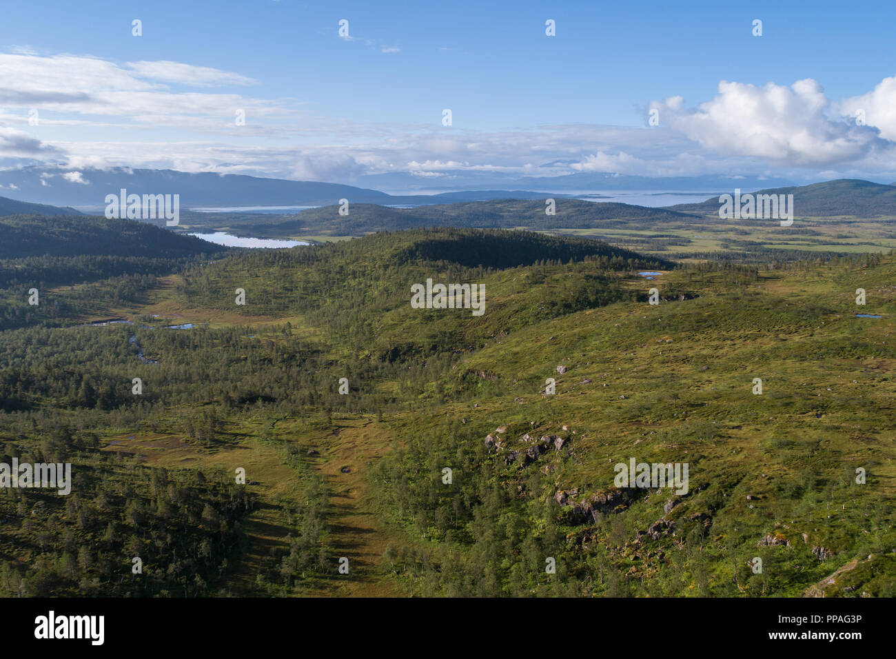 Vista aerea del paesaggio di montagna Foto Stock