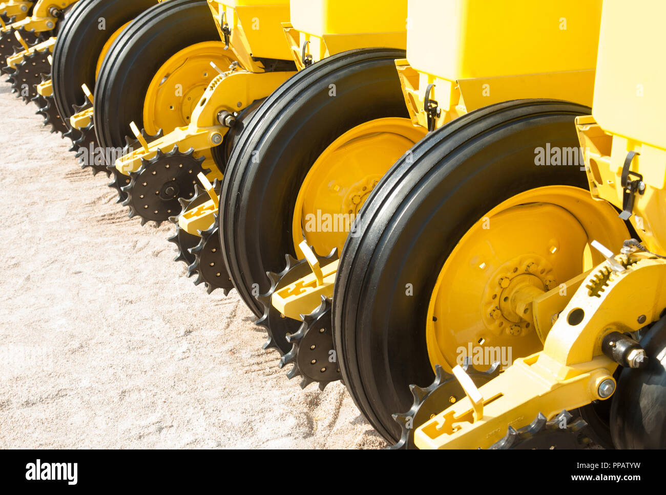 Il nuovo insediamento industriale agricolo di una seminatrice close up Foto Stock