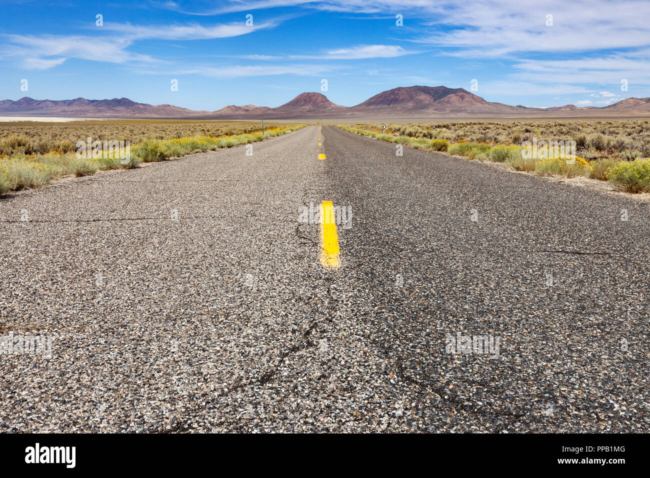 Autostrada 722 in Nevada è stata aperta per la prima volta nel 1924 come parte del Lincoln Highway e divenne US Highway 50 tra il 1926 e il 1962 quando è stato scavalcato da un Foto Stock