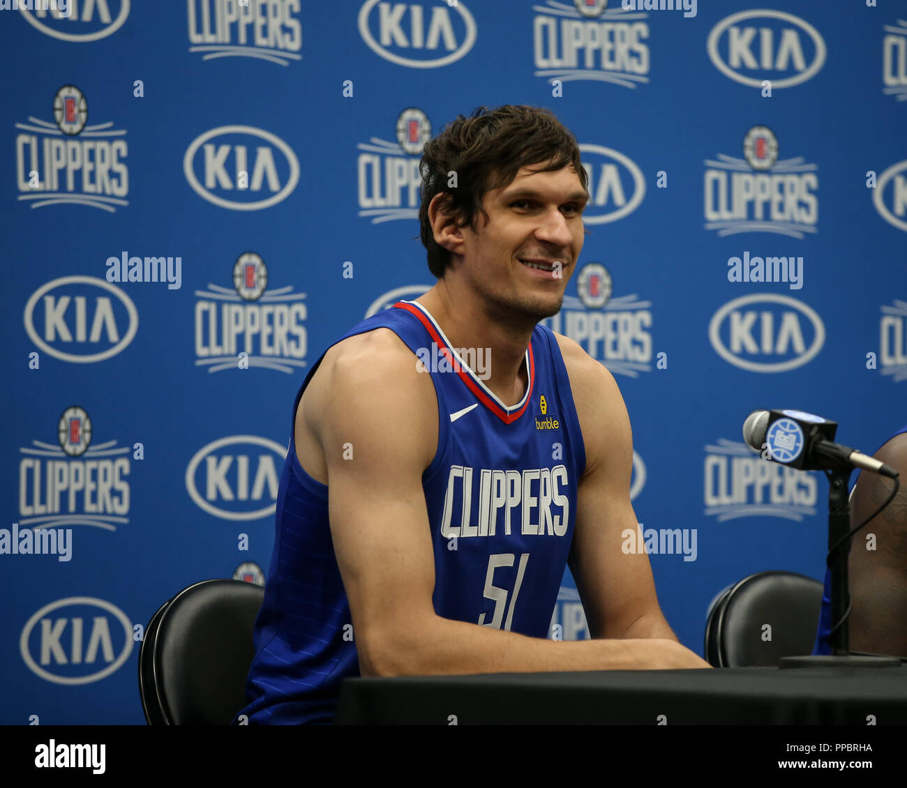 Los Angeles, CA, Stati Uniti d'America. 24Sep, 2018. LA Clippers center Boban Marjanovic (51) a Los Angles Clippers Media Day al centro di formazione il 24 settembre 2018. (Foto di Jevone Moore) Credito: csm/Alamy Live News Foto Stock