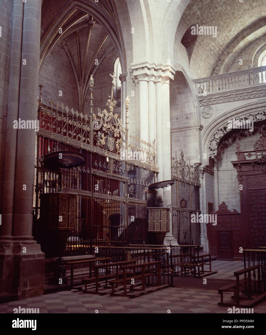 REJA CENTRAL DEL CORO DE LA CATEDRAL DE ZAMORA - PRINCIPIOS del siglo XVI - GOTICO ESPAÑOL. Autore: FRAY FRANCISCO DE SALAMANCA. Posizione: Catedral. Zamora. Spagna. Foto Stock