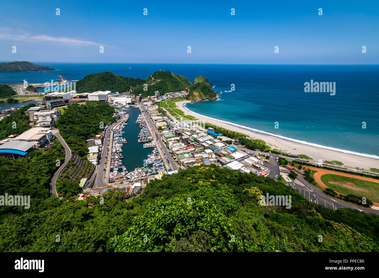 Porto di pescatori sulla costa orientale di Taiwan Foto Stock