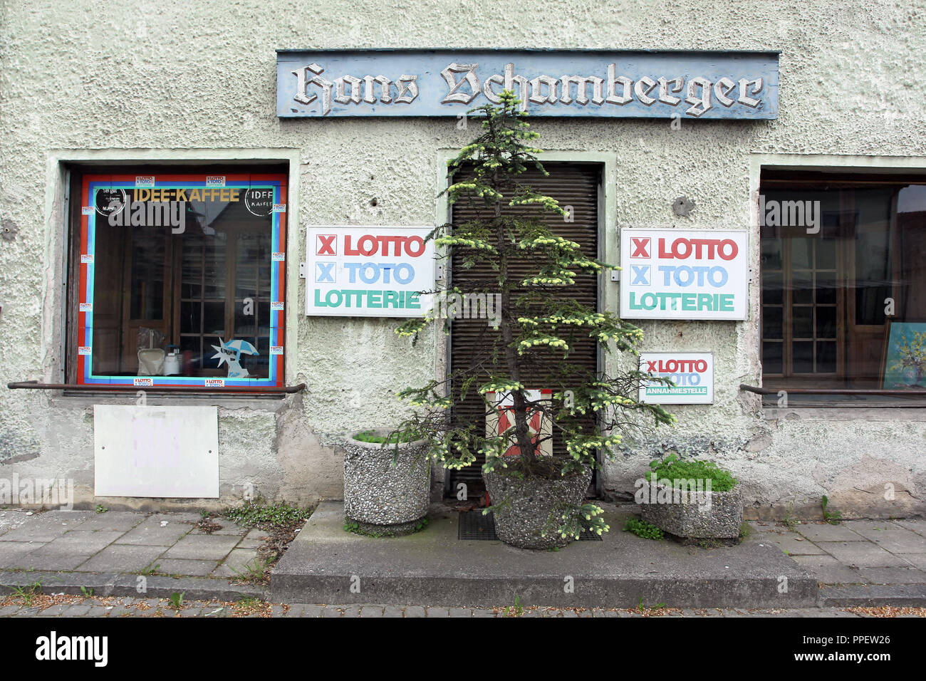 Il Schamberger House, il vecchio sito di un negozio del villaggio di Maisach è minacciato di demolizione. Foto Stock