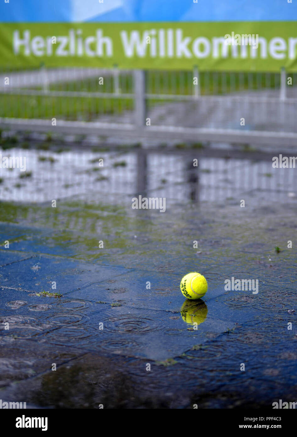 Tempo piovoso al bavarese del Campionato Open nella motivazione della TC Ismaning. Foto Stock