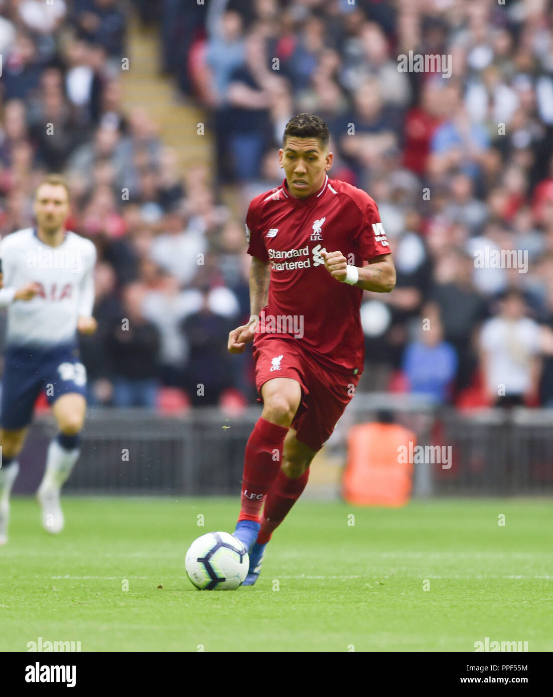 Roberto Firmino di Liverpool durante il match di Premier League tra Tottenham Hotspur e Liverpool allo Stadio di Wembley , Londra , 15 settembre 2018 solo uso editoriale. No merchandising. Per le immagini di calcio FA e Premier League restrizioni si applicano inc. no internet/utilizzo mobile senza licenza FAPL - per i dettagli contatti Football Dataco Foto Stock