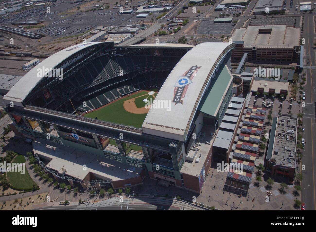 Chase Field Stadium, casa degli Arizona Diamondbacks Major League Baseball in franchising, MLB. vista aerea di Phoenix, Tempe, Peoria, Mesa, Chandler, Glendal Foto Stock