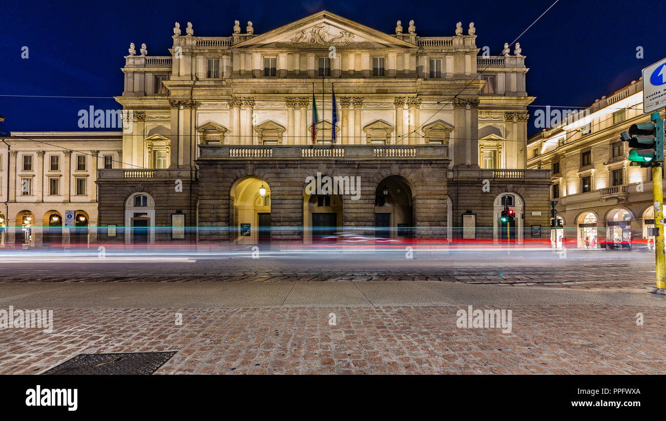 Milano, Teatro alla Scala, dal Teatro alla Scala, nocturne Foto Stock