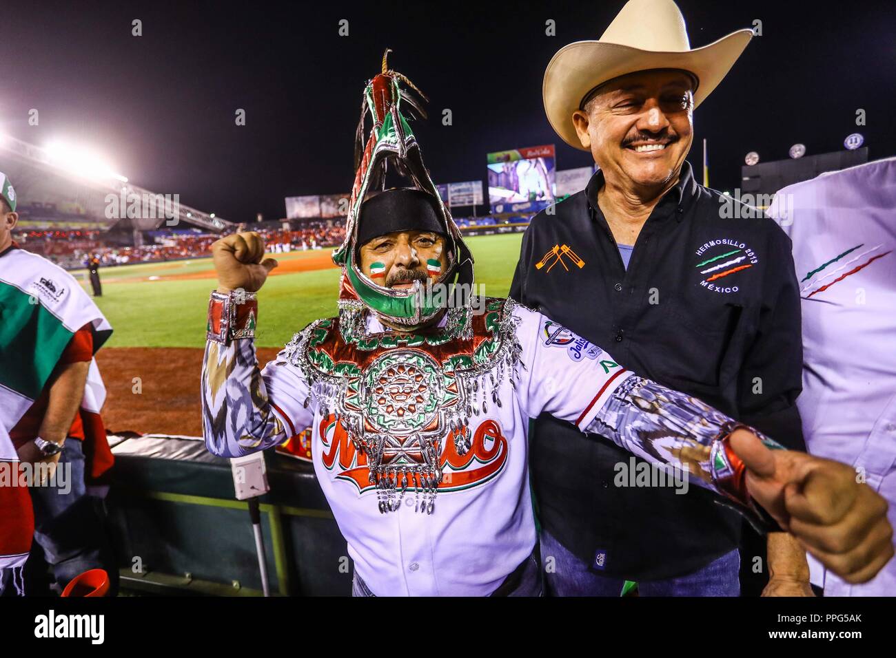 Colore Mexicano , duranti el segundo día de actividades de la Serie del Caribe con el partido de beisbol Tomateros de Minatitlan de Mexico contra los Foto Stock