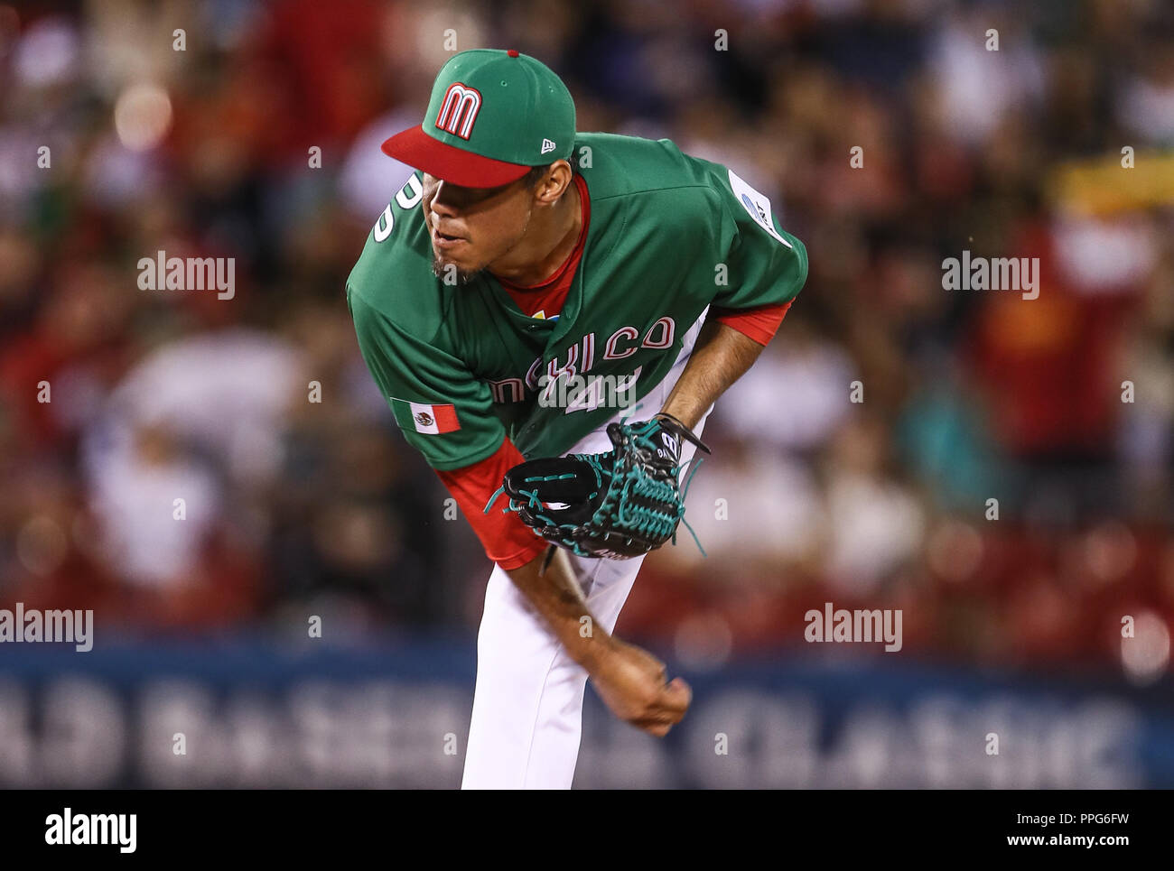 Yovani Gallardo brocca inicial de Mexico, duranti el partido de Messico vs Italia,Clásico Mundial de Beisbol en el Estadio de Charros de Jalisco. Gua Foto Stock