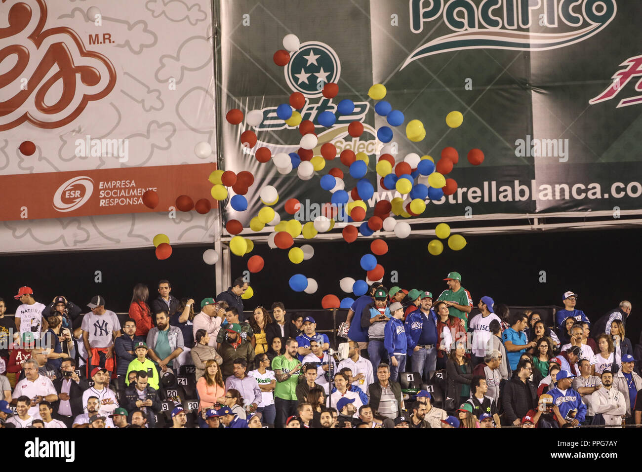 Globos. "Aspectos del Partido Messico vs Italia, duranti Clásico Mundial de Beisbol en el Estadio de Charros de Jalisco. Guadalajara Jalisco un 9 Marz Foto Stock