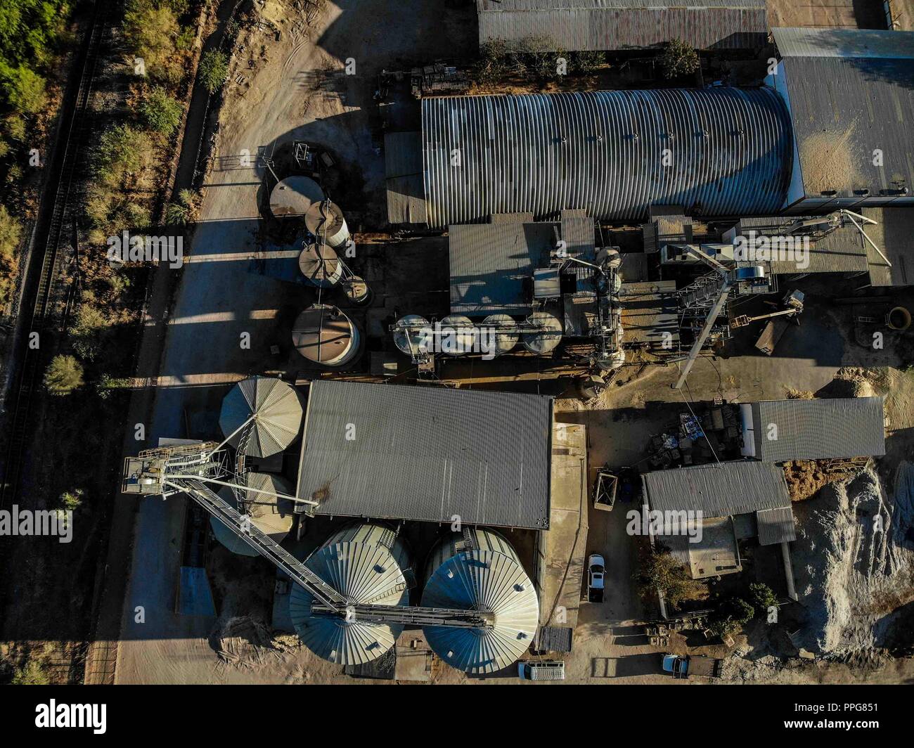 Vista aerea di fienili, struttura in acciaio di fienili nel Expogan, bestiame Regionale Europea di Sonora (UGRS). Hermosillo Sonora Foto Stock