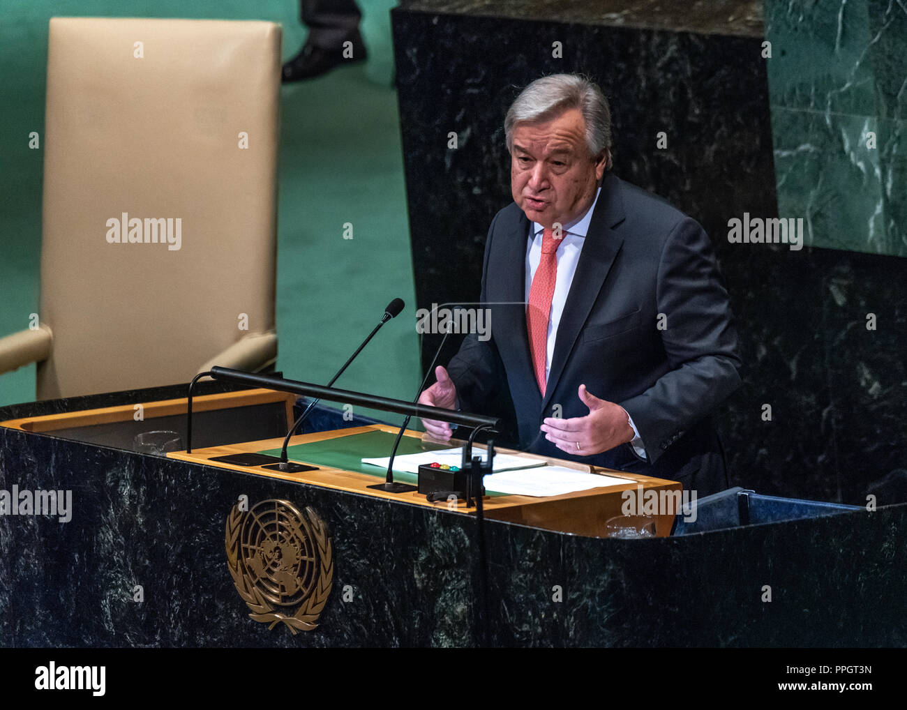 New York, Stati Uniti d'America, 25 settembre 2018. Segretario Generale delle Nazioni Unite António Guterres dà il discorso inaugurale alla 73a Assemblea generale delle Nazioni Unite a New York City. Foto di Enrique Shore Credit: Enrique Shore/Alamy Live News Foto Stock