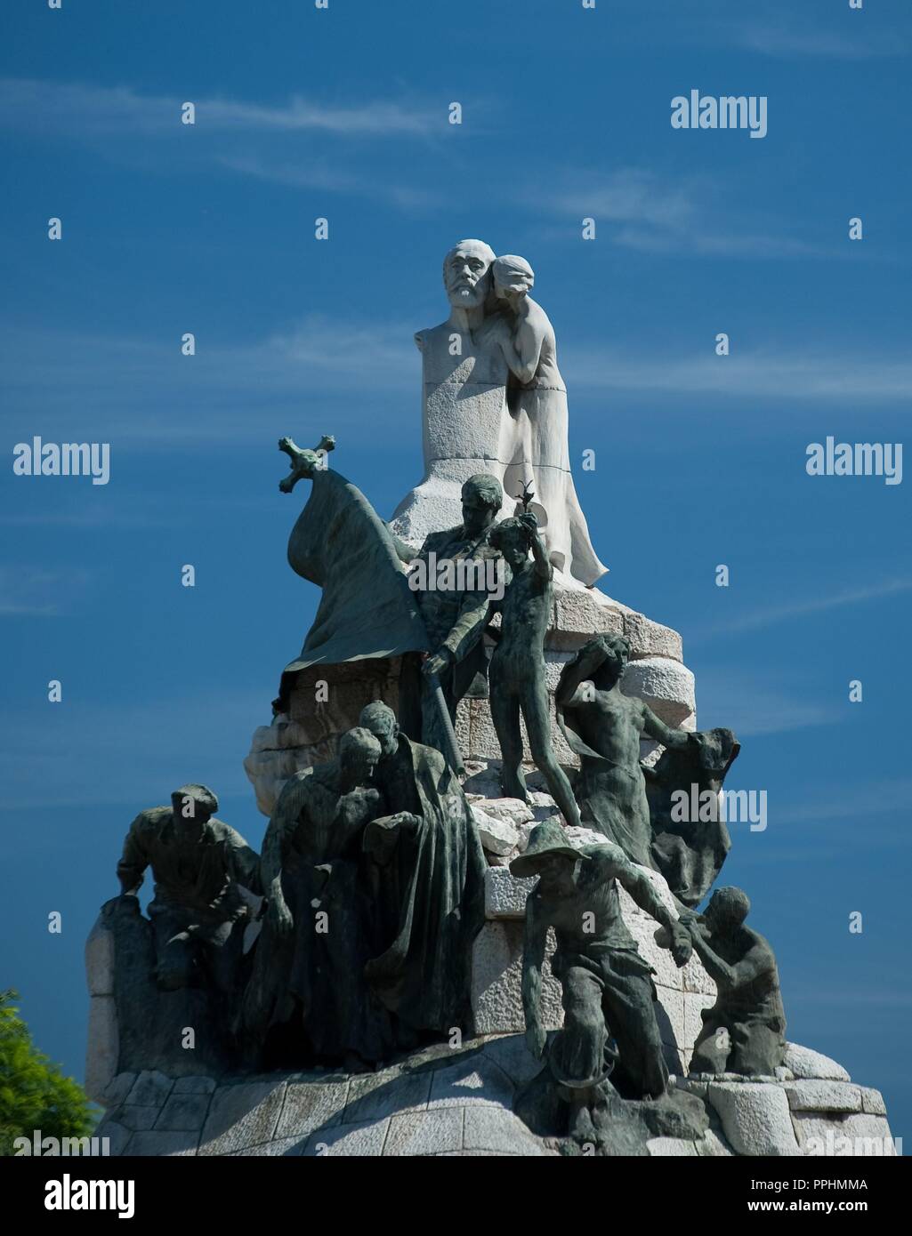 Josep Llimona / 'Monument al dottor Robert" 1910, scultoreo Ensemble, 12,60 x 9,26 x 11,25 m. Museo: Plaza de Tetuán, Distrito del Ensanche, Barcelona, España. Foto Stock