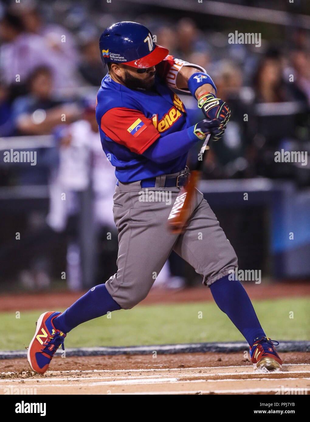 Jose Altuve de Venezuela en su primer al tuno bat, duranti el World Baseball Classic en estadio Charros de Jalisco en Guadalajara, Jalisco, Messico. M Foto Stock