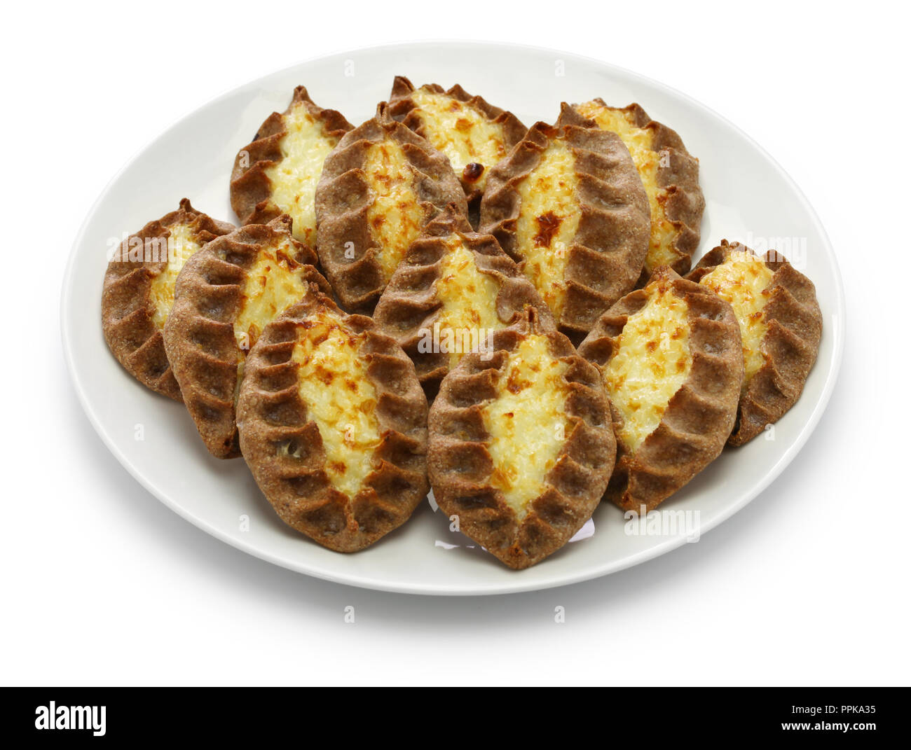 Karjalanpiirakka, torta karelian, alimentare finlandese, Finlandia prima colazione Foto Stock