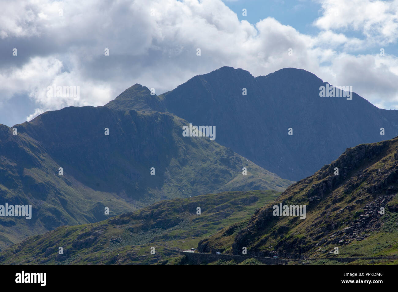 Un4086 Road in direzione di Snowdonia Foto Stock