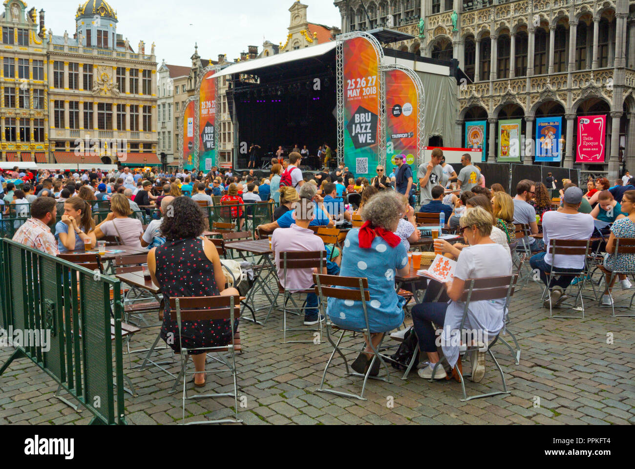 Bruxelles Weekend di Jazz, il festival del jazz, il Grand Place, il Grote Markt, piazza principale di Bruxelles, in Belgio Foto Stock