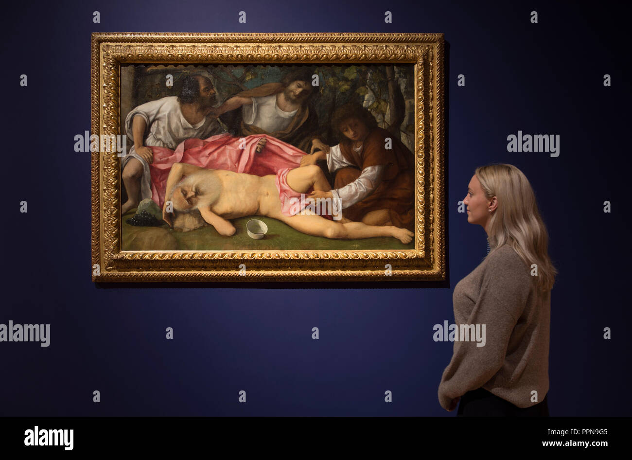 National Gallery di Londra, Regno Unito. 27 Settembre, 2018. In seguito le loro rispettive carriere in Padova e Venezia e Mantegna la sua fama come pittore di corte alla potente famiglia Gonzaga nella vicina Mantova, 'Mantegna e Bellini' è la prima mostra di esplorare la creatività dei collegamenti tra questi artisti e fratelli-in-legge. Immagine: Giovanni Bellini, l'Ebbrezza di Noè, circa 1515. Besançon, Musée des Beaux-Arts et d'Archéologie. Credito: Malcolm Park/Alamy Live News. Foto Stock