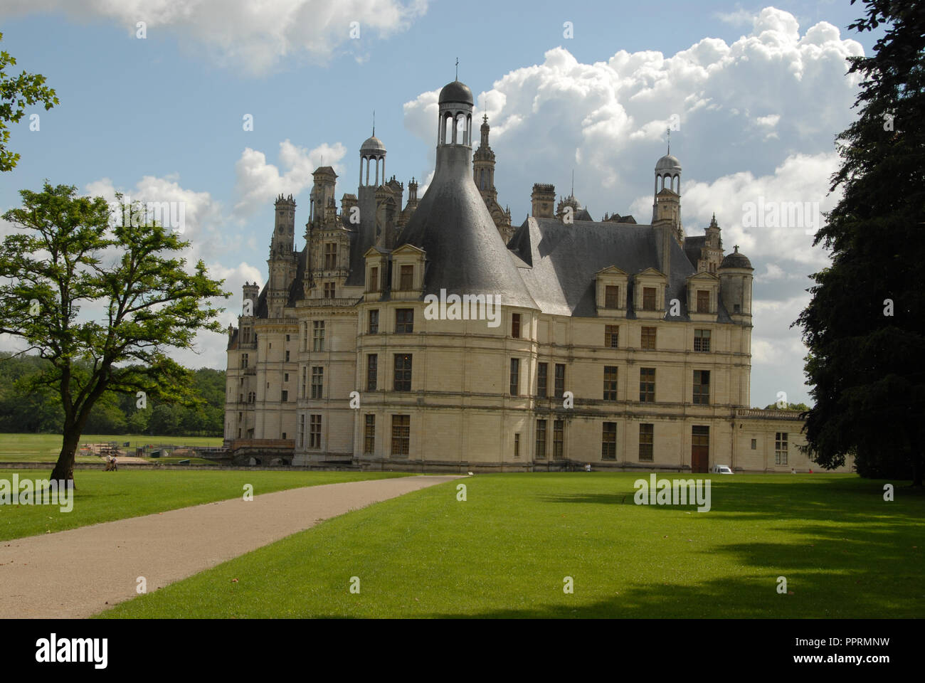 Il Royal Chateau de Chambord nella Val de Loire (Valle della Loira in Francia. Il castello è uno dei più riconoscibili chateaux nel mondo becau Foto Stock