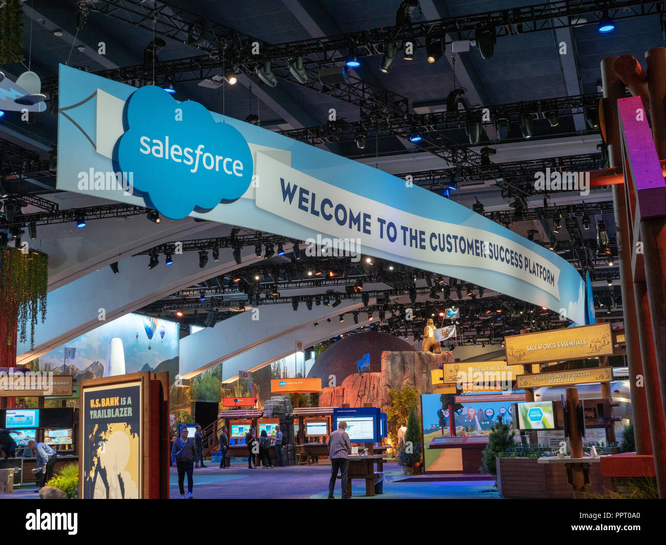 Benvenuto di Salesforce per il successo del cliente Piattaforma banner in conferenza Dreamforce Foto Stock