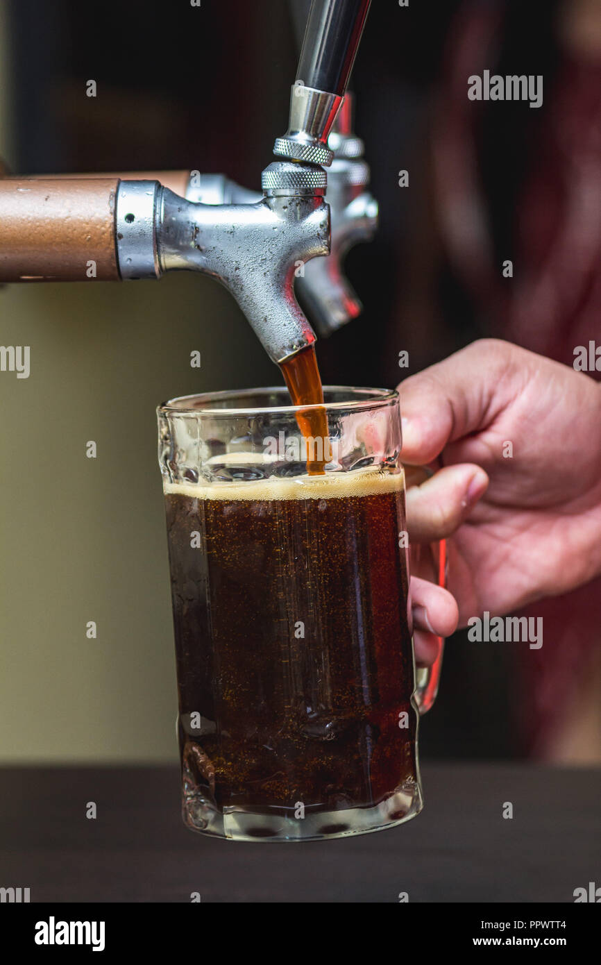 Canna tedesco birra Foto Stock