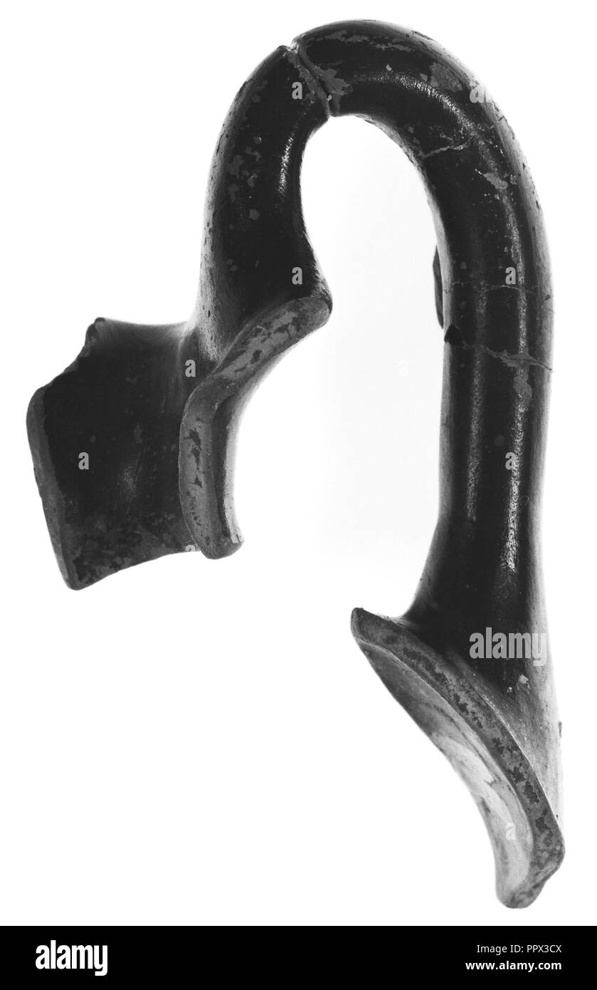 Attico Red-Figure Oinochoe frammento; Atene, Grecia, Europa; quinto secolo a.C; cotto; 8,4 cm, 3 5,16 in Foto Stock